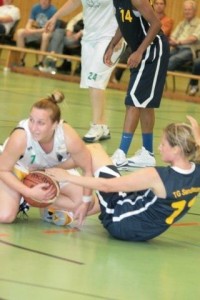 374 - Damen1_Jule