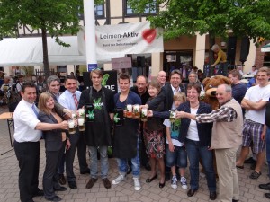 1177 - Maibaum 12 Faßanstich 3 Alle