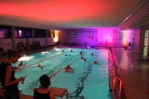 Disco-Schwimmen