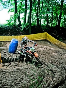609 - Cross 3