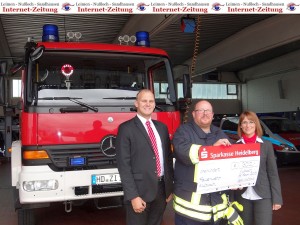 922 - Sparkassenspende Feuerwehr Nussloch