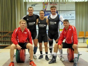 Dennis Steinbächer (l.) debutierte 1228 - Wettkampf AC Germania gegen Obrigheim 5