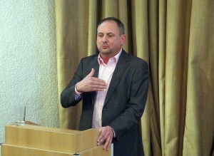 2120 - Uwe Herzog