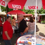 3762 - Wahlkampf auf dem Wochenmarkt 1