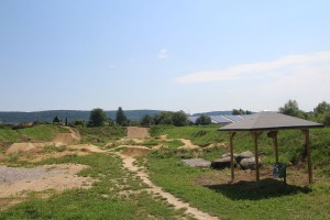 4282 - BMX-Unterstand