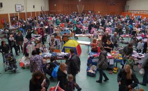 4810 - Pestalozzi Flohmarkt - 9