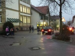4858 - Schillerschule Nussloch Verkehr