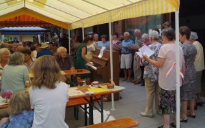 5429 - Auftritt Kirchenchor-1