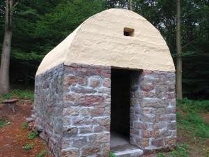 5463 - Schützenhäusel im Wald 2