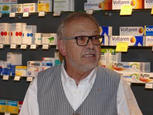 5821 - Looma Wäddabuuch - 2 - Wolfgang Müller Turm-Apotheke Leimen