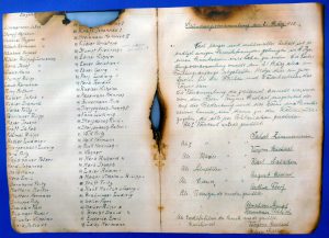 Das Original-Protokoll der Gründung wurde ausgestellt