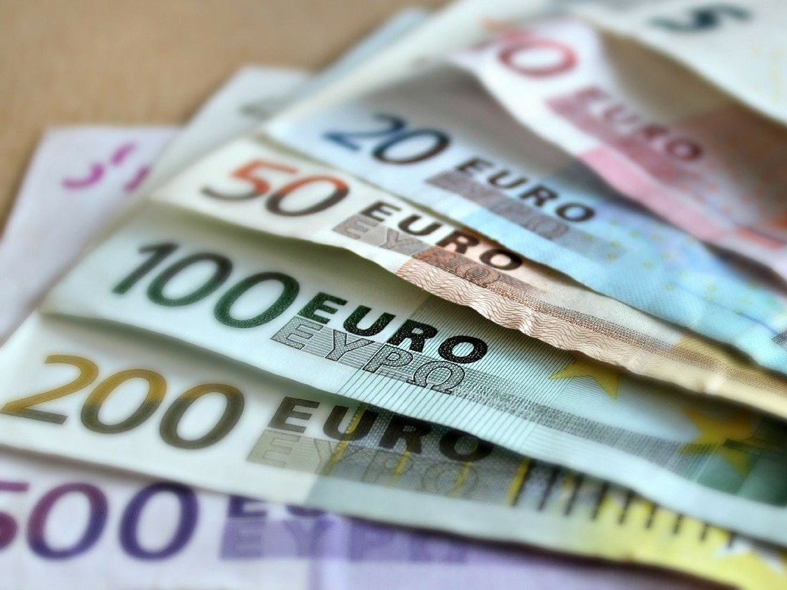 Abfallgebühren im Rhein-Neckar-Kreis werden ab 1. Januar 2026 erhöht 13653 - Euro Banknote Geld Schein