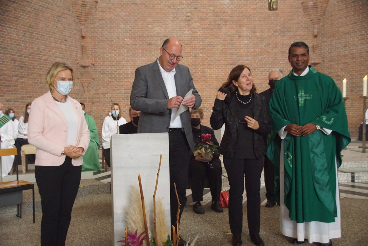 140-jähriges Jubiläum Kirchenchor Sandhausen – Landesehrennadel an Pia Knopf-Steiner