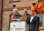 Neue Nistkästen in der Stadt Leimen als Heimat für die Mauersegler
