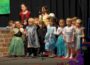 Liebenswerte Musikschul Musicalaufführung „Gestatten, Froschkönig“ in Gauangelloch
